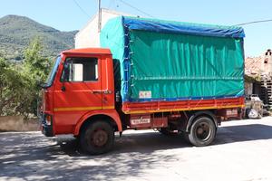 Camion Iveco OM 60.10