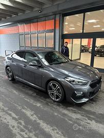 Bmw 218i Gran Coupe Full option