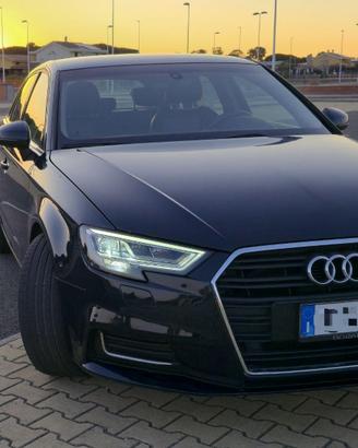 Audi A3 SPB 2.0 TDI 184 CV quattro S tronic Design