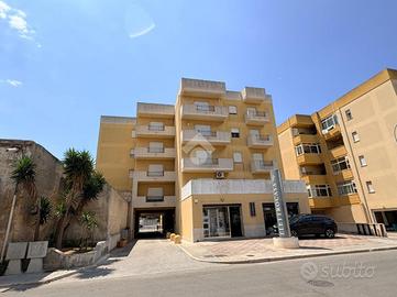 4 LOCALI A MARSALA