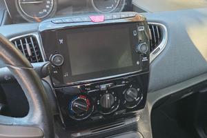 Lancia Ypsilon my21 1.0 70 cv Hybrid Gold edition