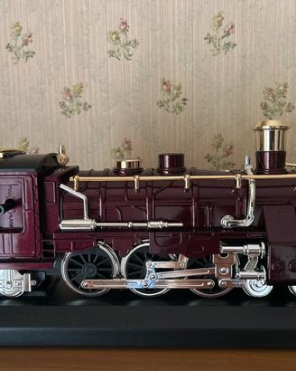 Locomotiva con orologio