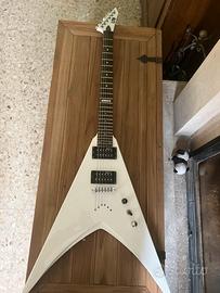 Chitarra elettrica ltd v-50