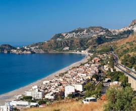 50 metri dal mare"Natale a Taormina