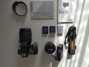 Nikon D3300 accessoriata + obiettivi