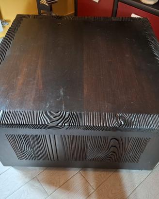 tavolino in legno massiccio intarsiato 