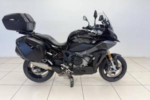 BMW S 1000 XR Triple Black