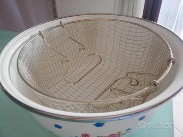 Casseruola con cestello per friggere