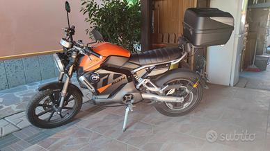 Super Soco TC Max - 2022