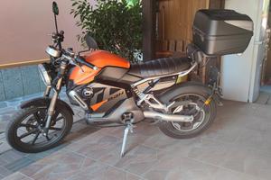 Super Soco TC Max - 2022