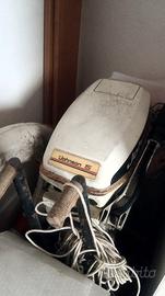 Gommone in vetroresina e motore 15cv