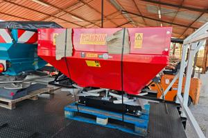 Spandiconcime rondini 950 lt