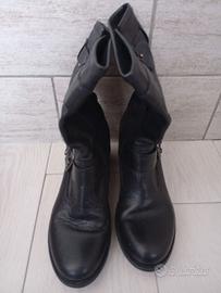 Stivali Nero Giardini pari al NUOVO