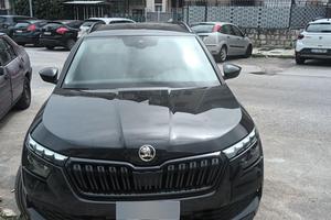 Skoda kamiq black dots
