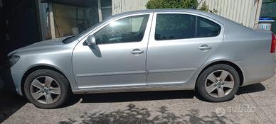 Skoda Octavia 1.6 TDI berlina