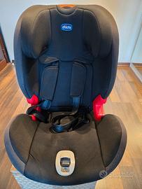 Chicco YOUniverse fix.
Seggiolino per auto g