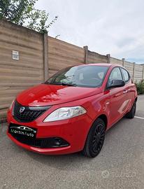 Lancia Ypsilon 1.0 Hybrid - 2023