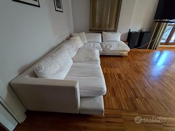 Divano Flexform Lightpiece – senza rivestimento