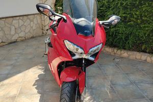 Honda vfr 800