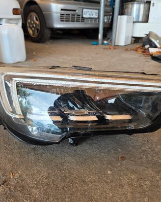 faro anteriore destro opel crossland 2022