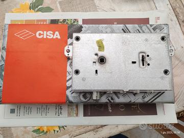 Serratura CISA per porta blindata