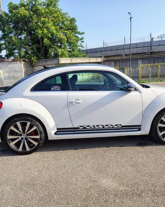 Volkswagen Maggiolino 2.0 TSI DSG Sport