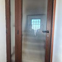 Portoncino in anodizzato e vetro