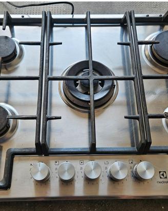 fuochi cucina Electrolux