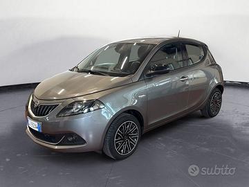 Lancia Ypsilon YPSILON 1.0 FireFly Hybrid 70cv
