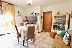 2 LOCALI A REGGIO NELL'EMILIA