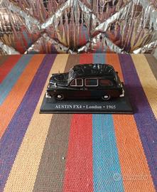 Cod 21/2 Austin FX4 London Taxi