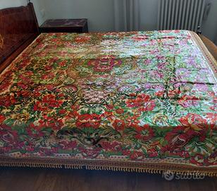 Copriletto matrimoniale in ciniglia 