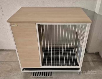 Conigliera o mobile contenitore