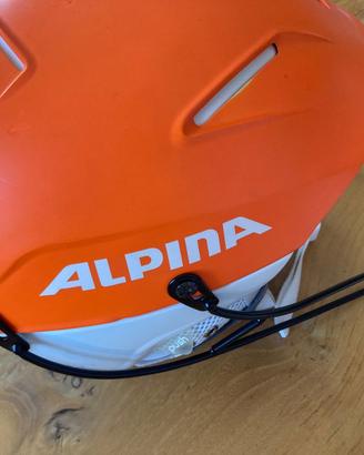 Casco Alpina