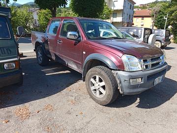 ISUZU D MAX