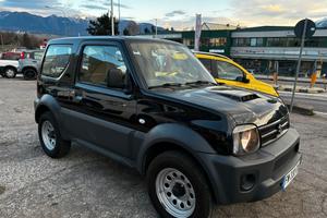SUZUKI JIMNY 4WD 1.3i 85CV - GANCIO TRAINO