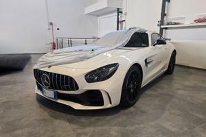 AMG GT-R 