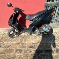 Scooter piaggio nrg mc2