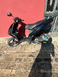 Scooter piaggio nrg mc2