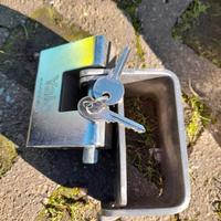 lucchetto cravatta per inferriate porta finestra 