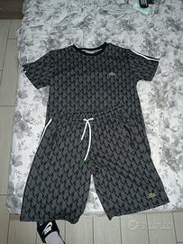 completo Lacoste 