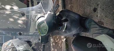 Scooter Liberty 150