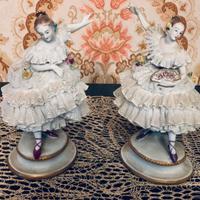 Dame danzanti del '700 in ceramica Capodimonte