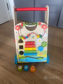 Small Foot 10606 Carrello Primi Passi Prato Fiorit