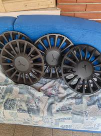 4 copricerchi lancia ypislon da 15 tutto 25 euro 