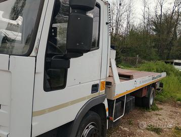 Carroattrezzi Iveco 80