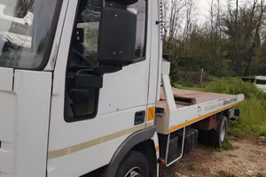 Carroattrezzi Iveco 80