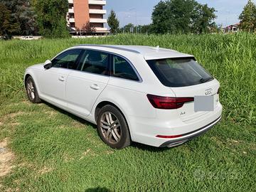 AUDI A4 4 AVANT
