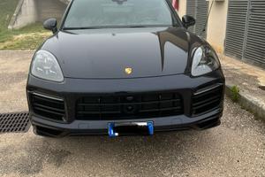 Porsche Cayenne Coupe E-hybrid