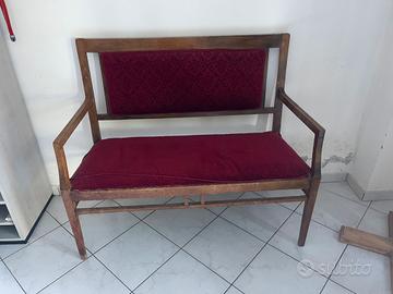 Divanetto antico